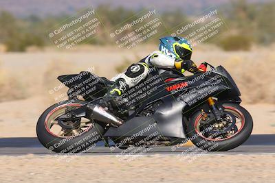 media/Dec-15-2023-Apex Assassins (Fri) [[91f19fb1c7]]/Trackday 2/Session 2 (Turn 4)/